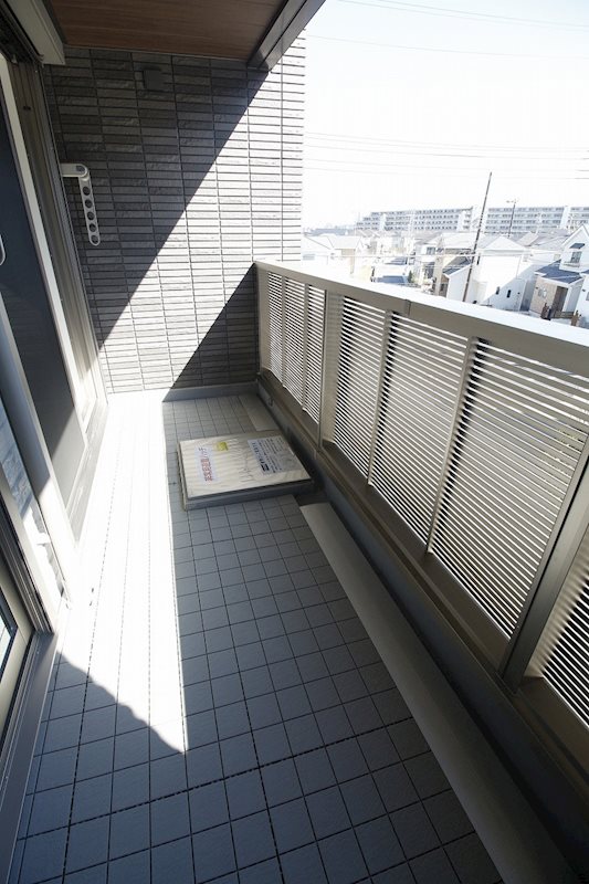 エルミタージュクール ベランダ