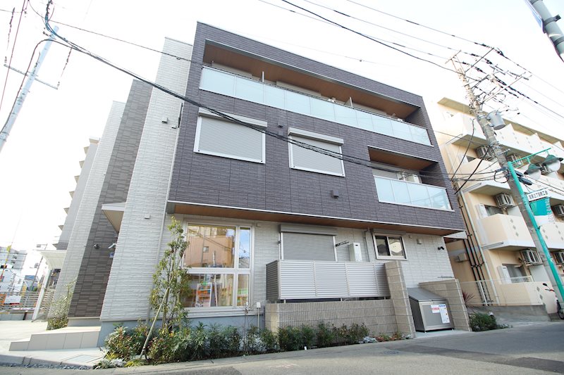 クレスティーク 302号室 外観