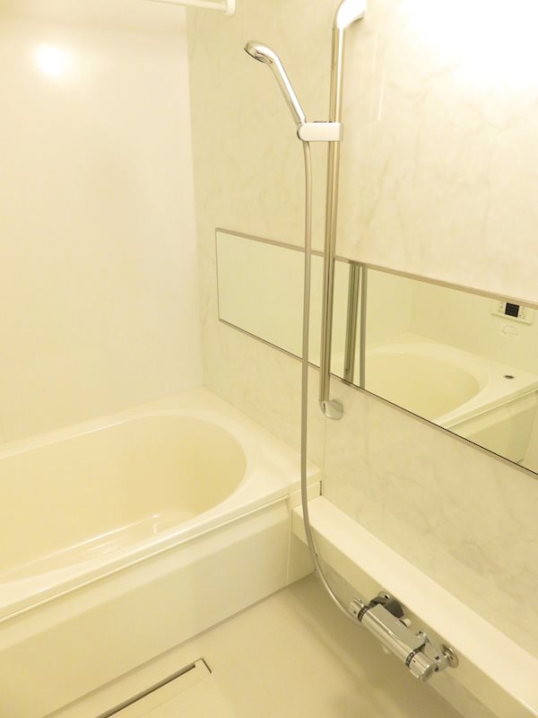 グレイス ソフィア 風呂画像