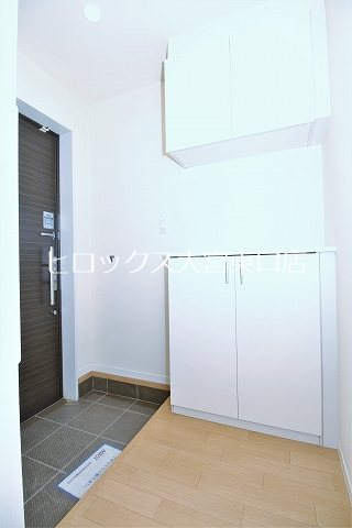 カーサ ピアチェボーレⅠ 玄関