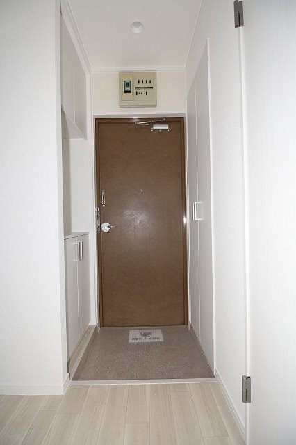 エトワール大宮 玄関