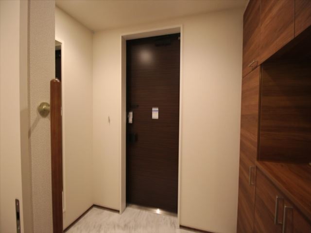 グランメゾン 玄関