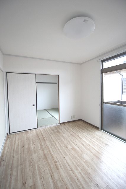 ナカミチハイツ ベッドルーム