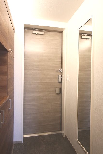 アルカディア宮原 玄関