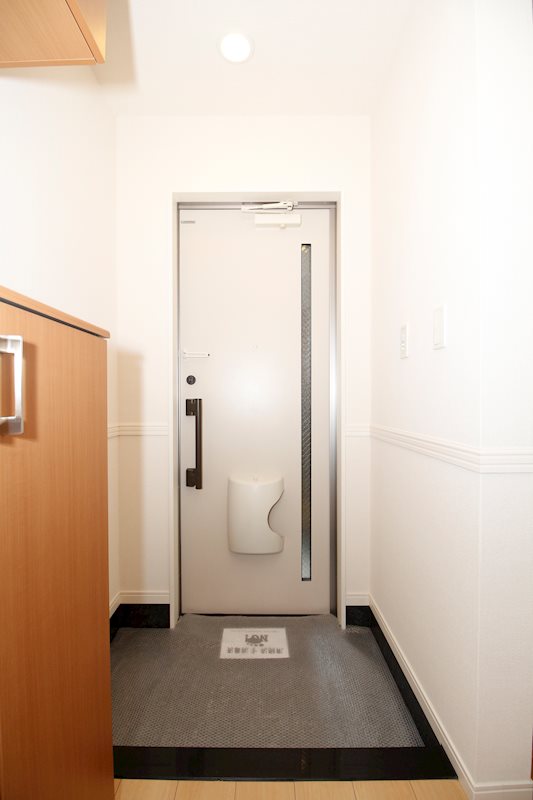 ブレス123-A 玄関