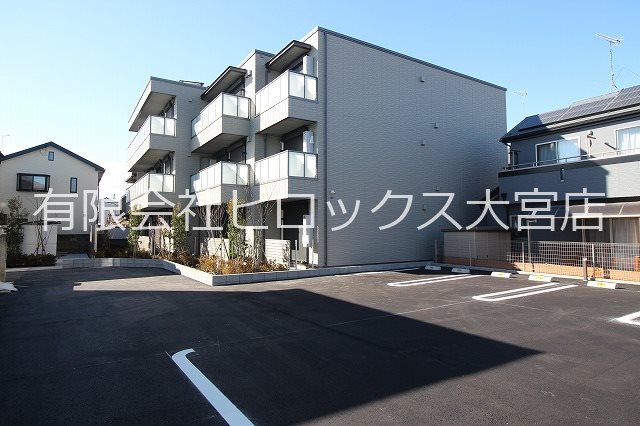 シャーメゾン北上尾 105号室 外観