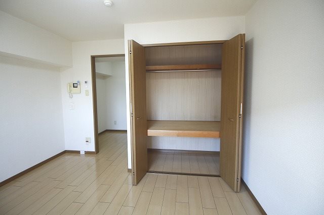 シャン・アヴェニュ その他4