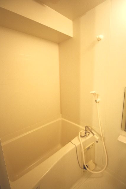 シャン・アヴェニュ 風呂画像