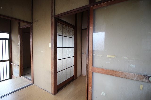 清水貸家  玄関