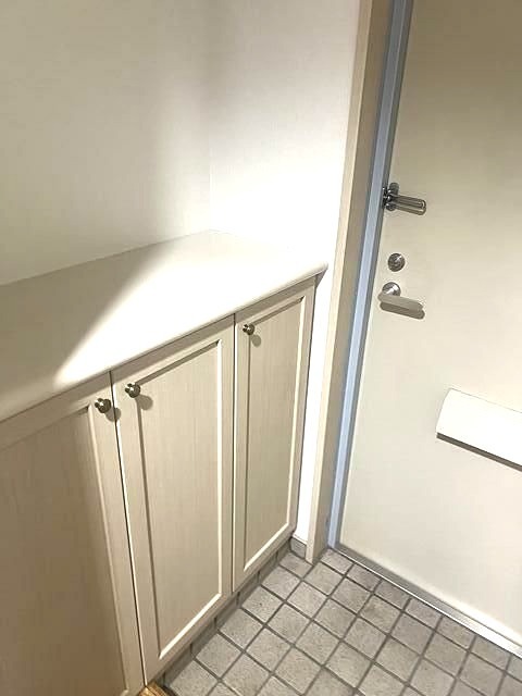 ライオンズプラザ大宮第２ 玄関