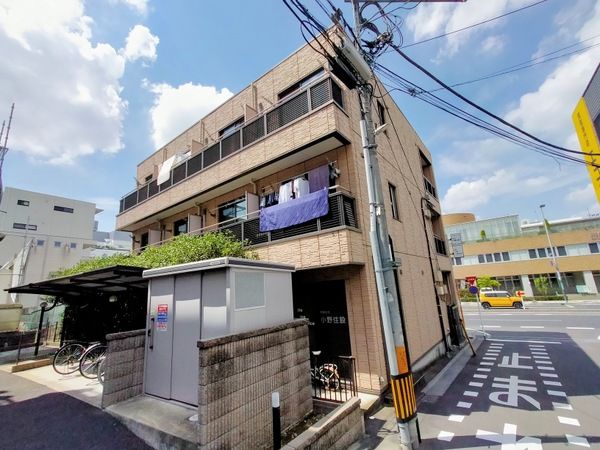 リトルガーデンⅡ  301号室 外観