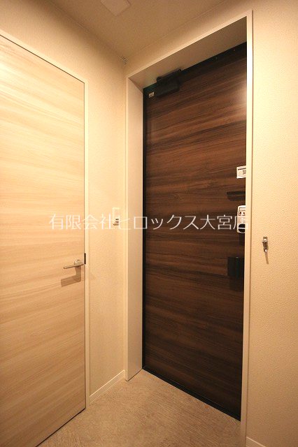 グランレーヴ宮原 玄関