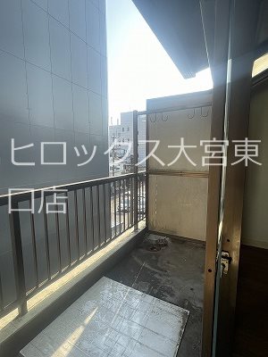 下町マンション ベランダ