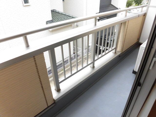 サンライズ大宮 ベランダ