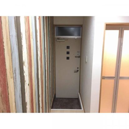 メゾン宮原 玄関