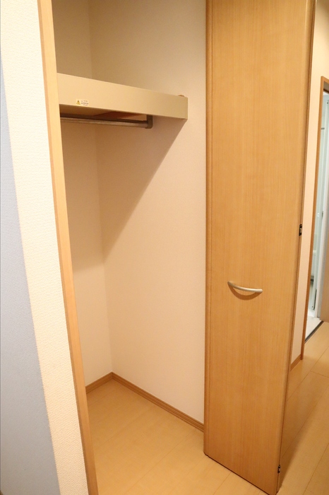 エストウィル　Ｂ 玄関