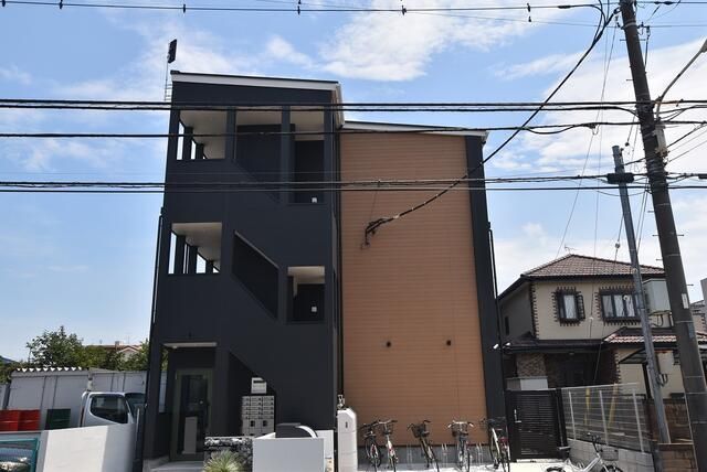 エフプレスト丸ヶ崎 2階号室 外観