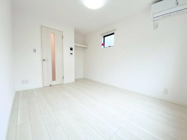 Ｔｉｅｒｒａ大宮日進町 リビング