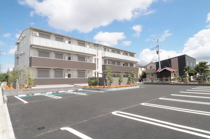 メイプルシャトー 303号室 外観