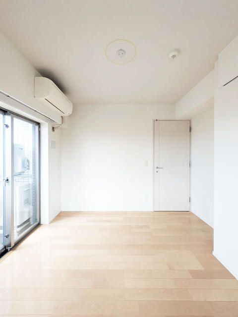 イニシアコート大宮Ｗｅｓｔ リビング