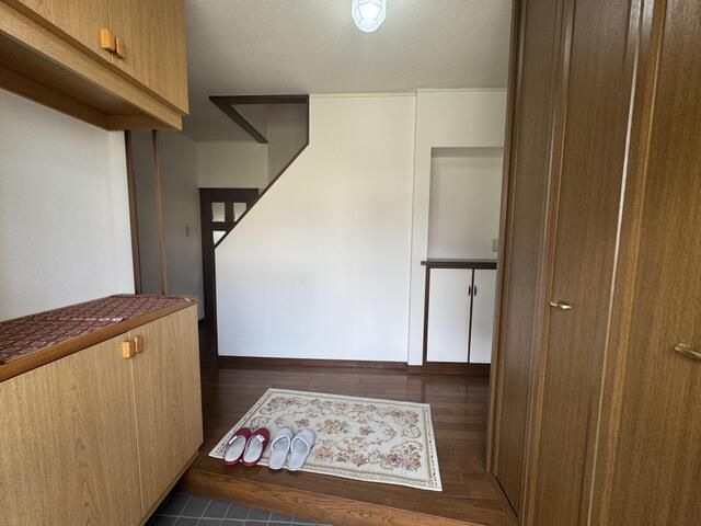 上尾市本町戸建て 玄関