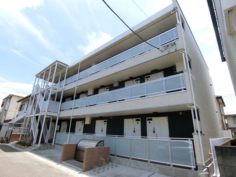 リブリ・グレイス 東大宮 301号室 外観