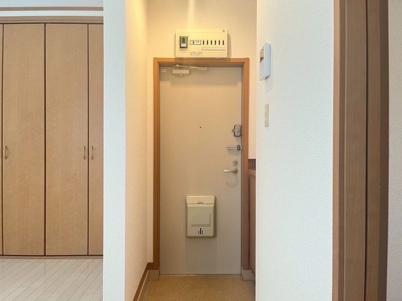 コモド 玄関