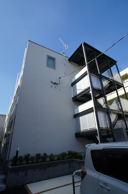 リブリ・南与野 103号室 外観