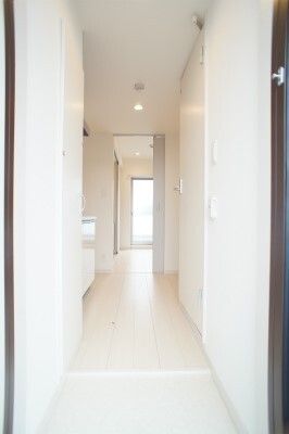 リブリ・カーサ本町西 玄関