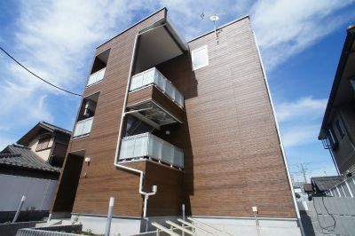 リブリ・カーサ本町西 103号室 外観