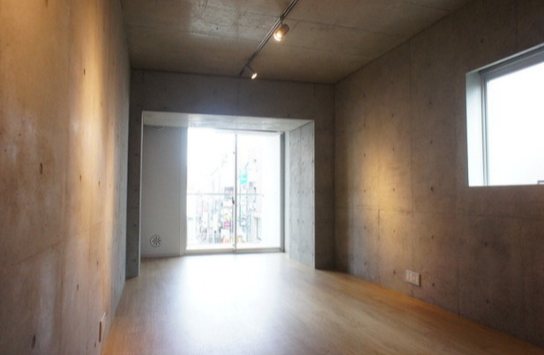 ＦＵＫＵＭＩ　ＡＰＡＲＴＭＥＮＴ リビング