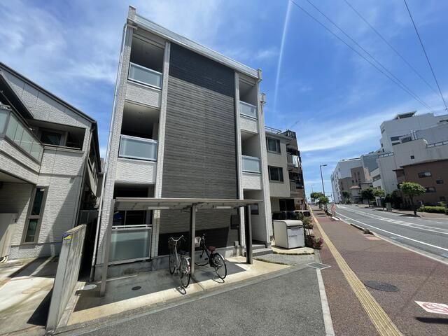 ＳＰＩＣＡ 303号室 外観