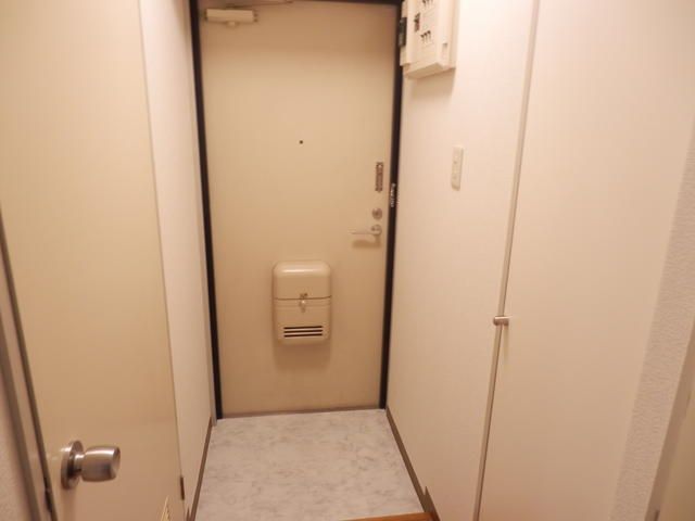 大黒屋レヂデンスⅡ 玄関