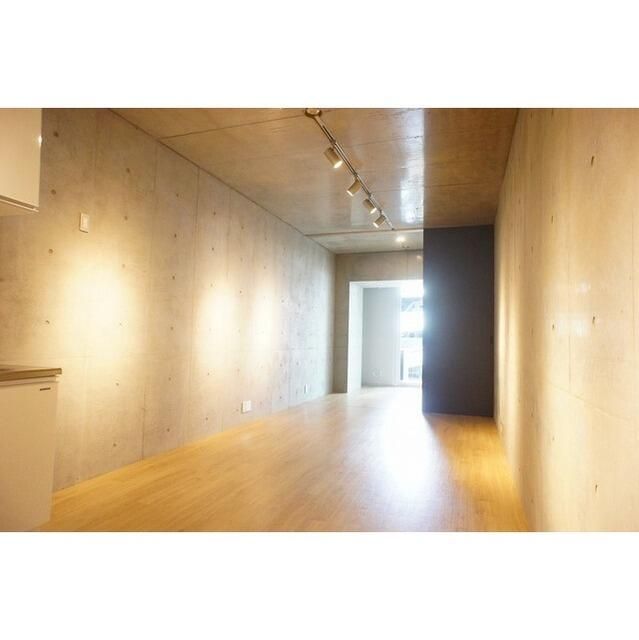 ＦＵＫＵＭＩ　ＡＰＡＲＴＭＥＮＴ リビング