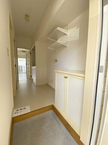 メゾネット協栄 玄関