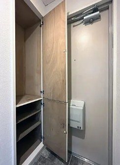 フィオリーシェ大宮 玄関