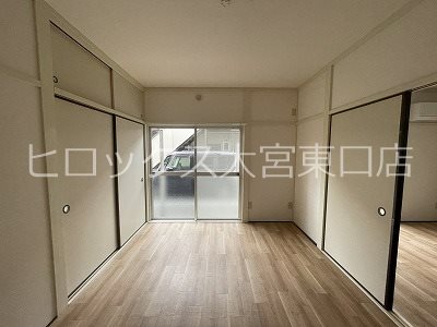 第２秋山コーポ ベッドルーム