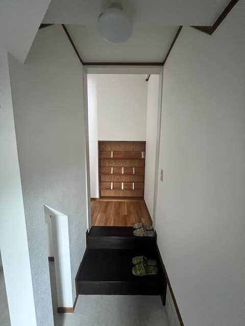 本町ハウス 玄関