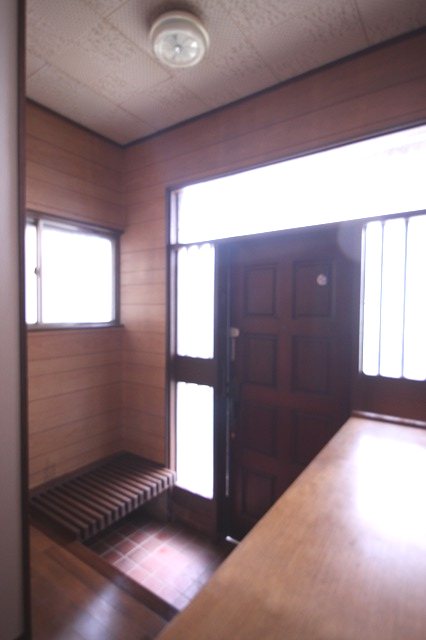 伊奈戸建 玄関