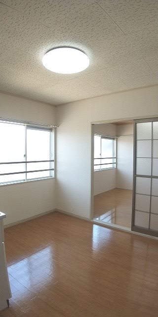 シャトレー町田A棟 リビング