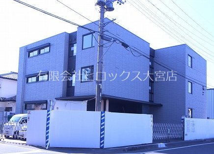 セゾレーナ 201号室 外観