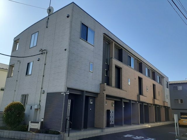 メゾン　グレーシア 303号室 外観