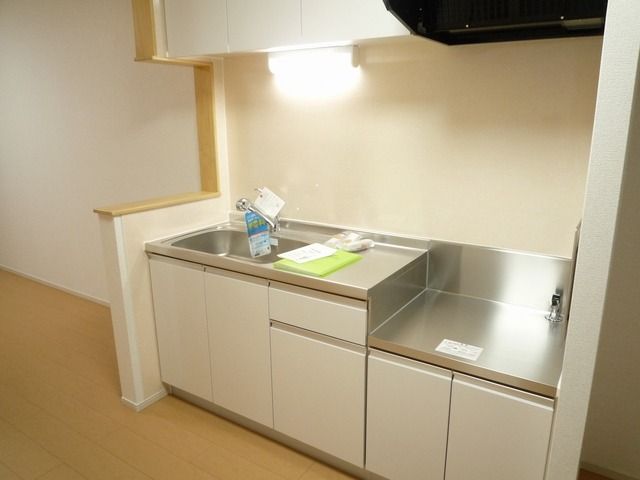 メゾン　グレーシア キッチン