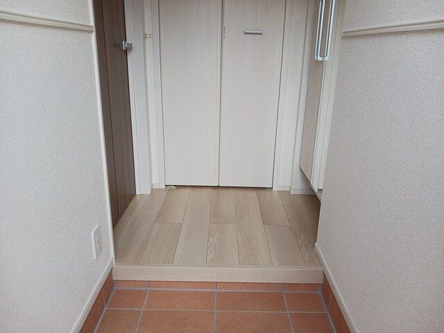 サンライズ　プライム 玄関