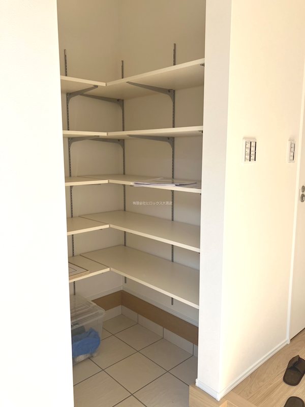 イーストヒルズ　G棟 玄関