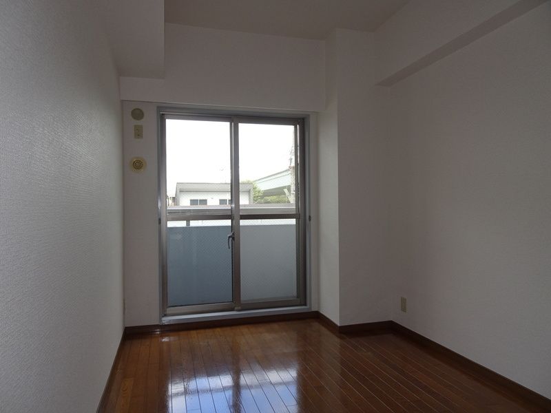 シティパーク桜丘 リビング