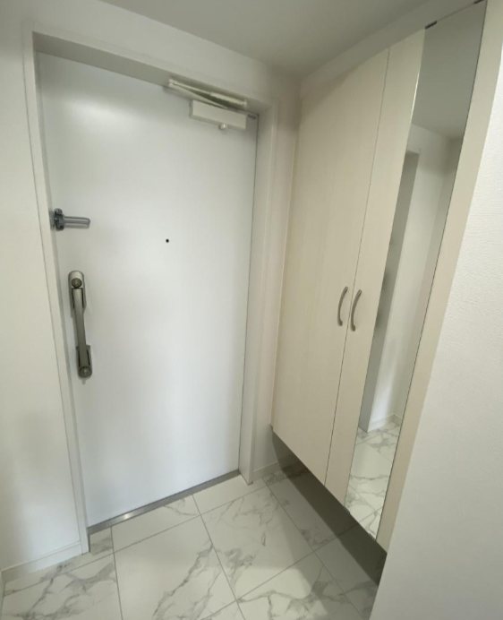 グランカーサさいたま新都心 玄関