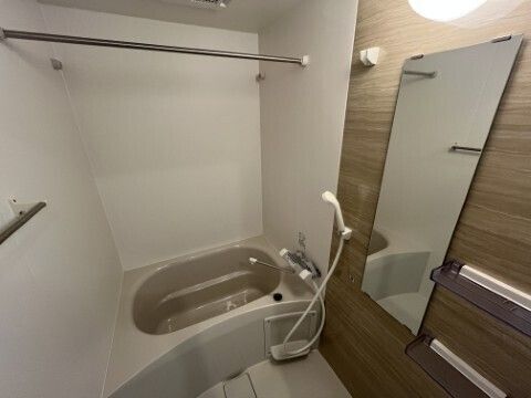 ジーメゾン島町イゾラ 風呂画像
