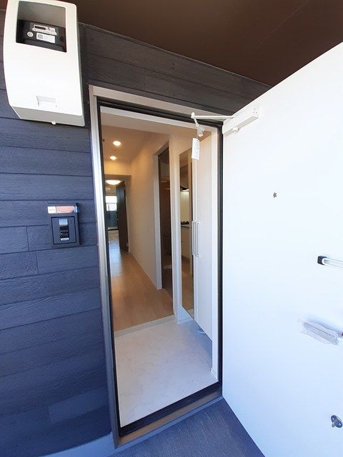 ジャルダン　ヴェール 玄関