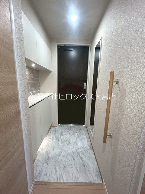 ブランバーチ　ネスト 玄関